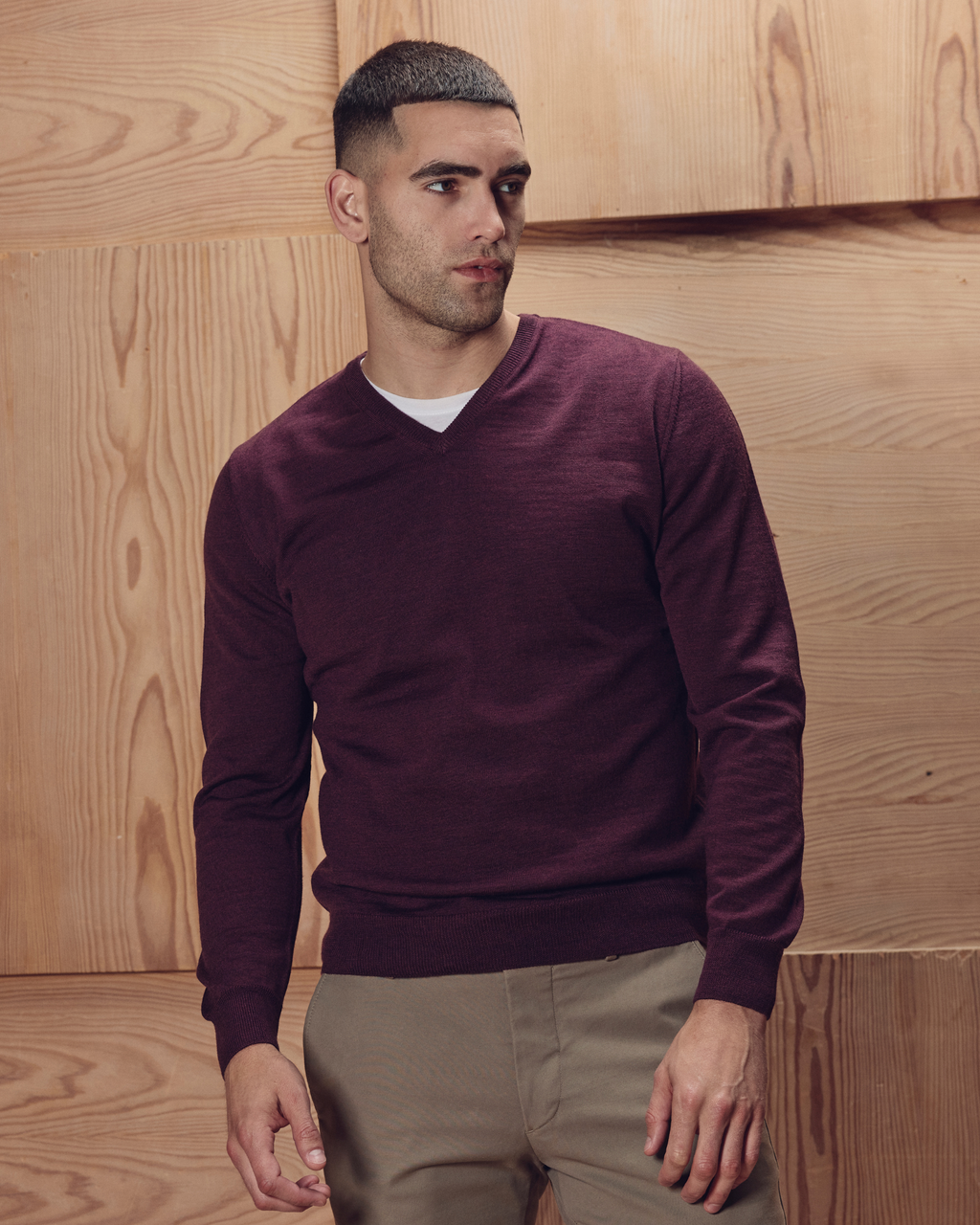 Milan pullover med v-neck