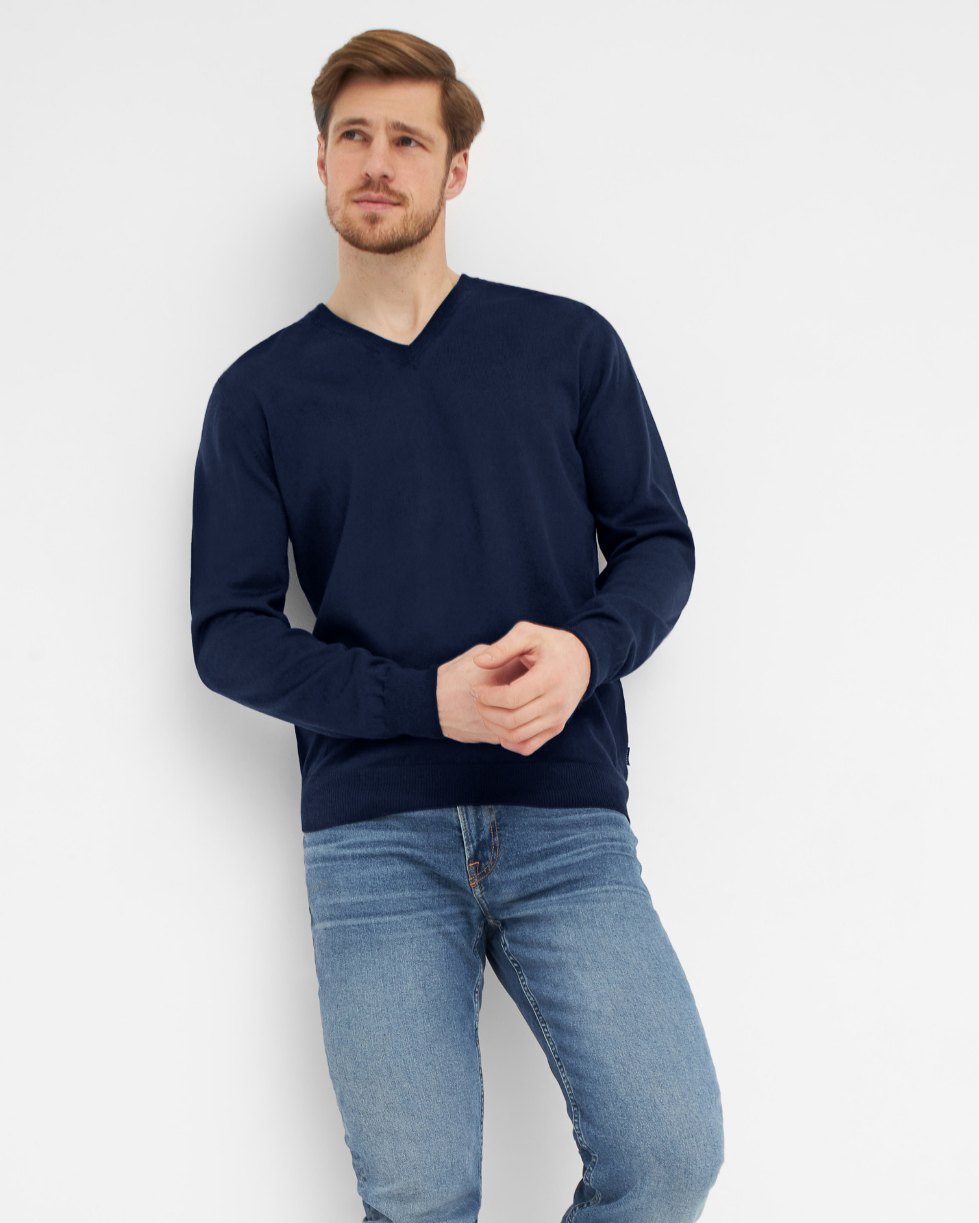 Milan pullover med v-neck