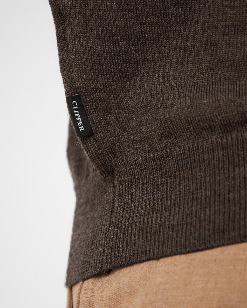 Milan pullover med v-neck