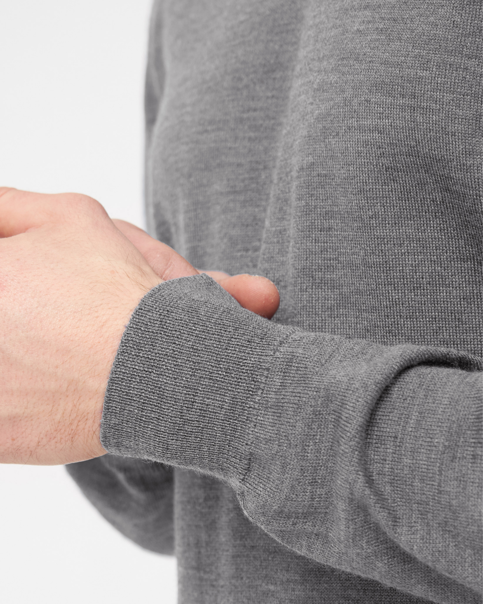 Milan pullover med v-neck