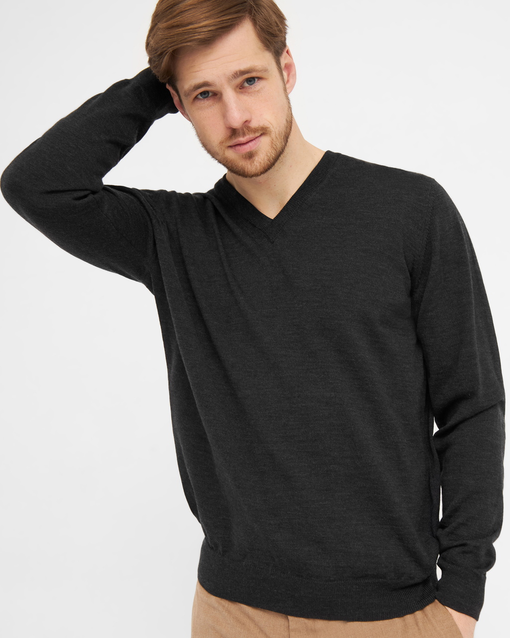 Milan pullover med v-neck