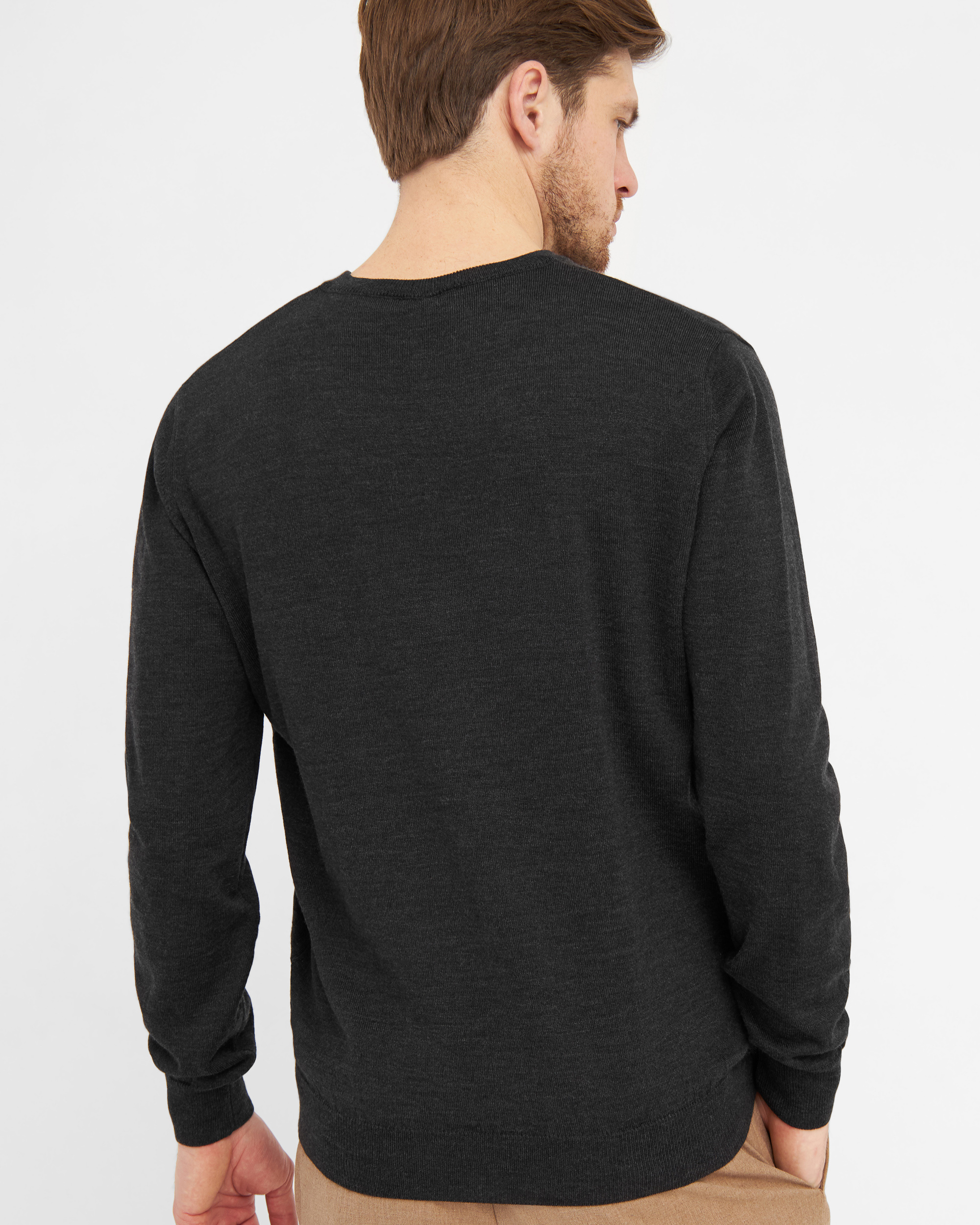 Milan pullover med v-neck