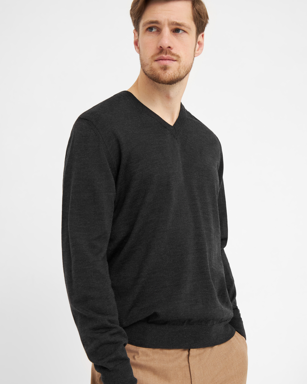 Milan pullover med v-neck