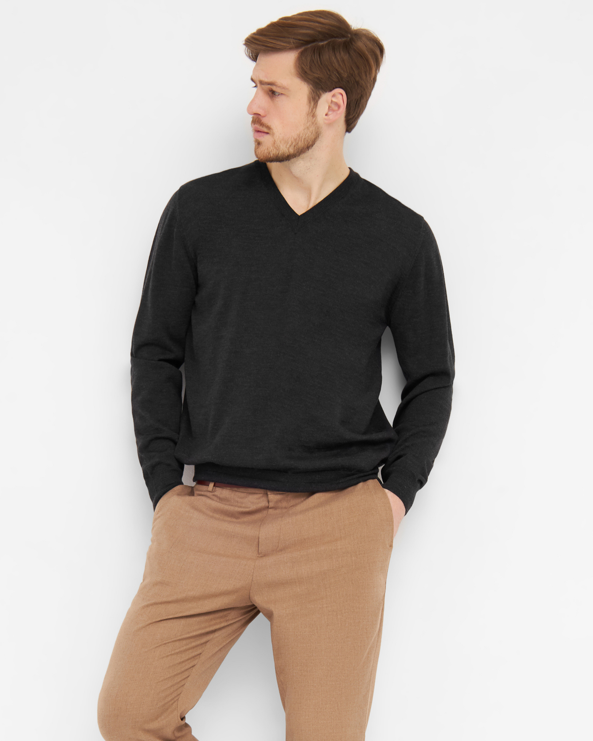 Milan pullover med v-neck