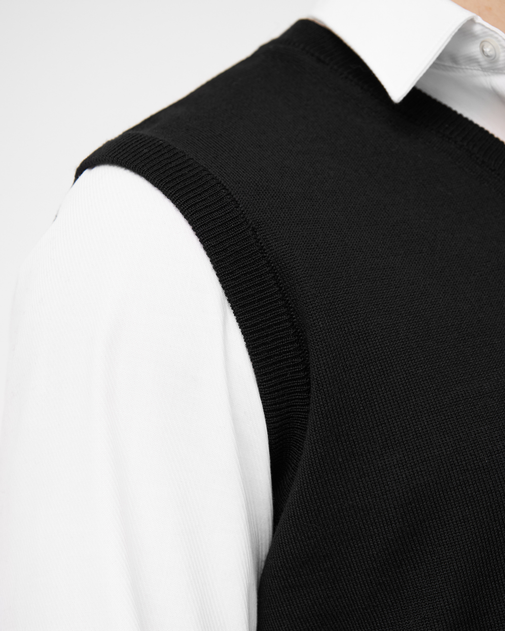 Milan slipover med v-neck
