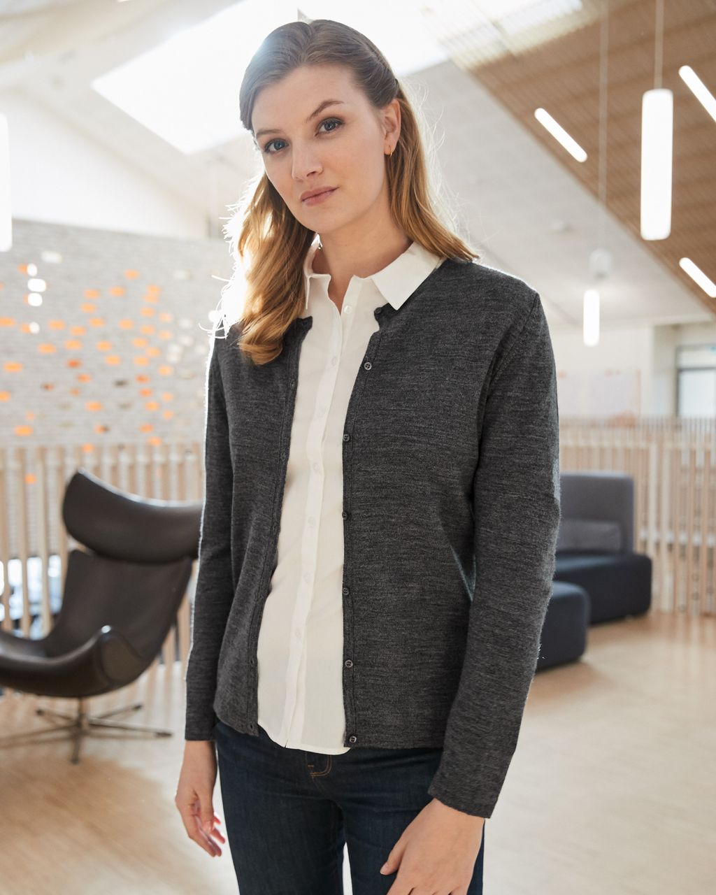 Copenhagen cardigan med o-neck og knaplukning