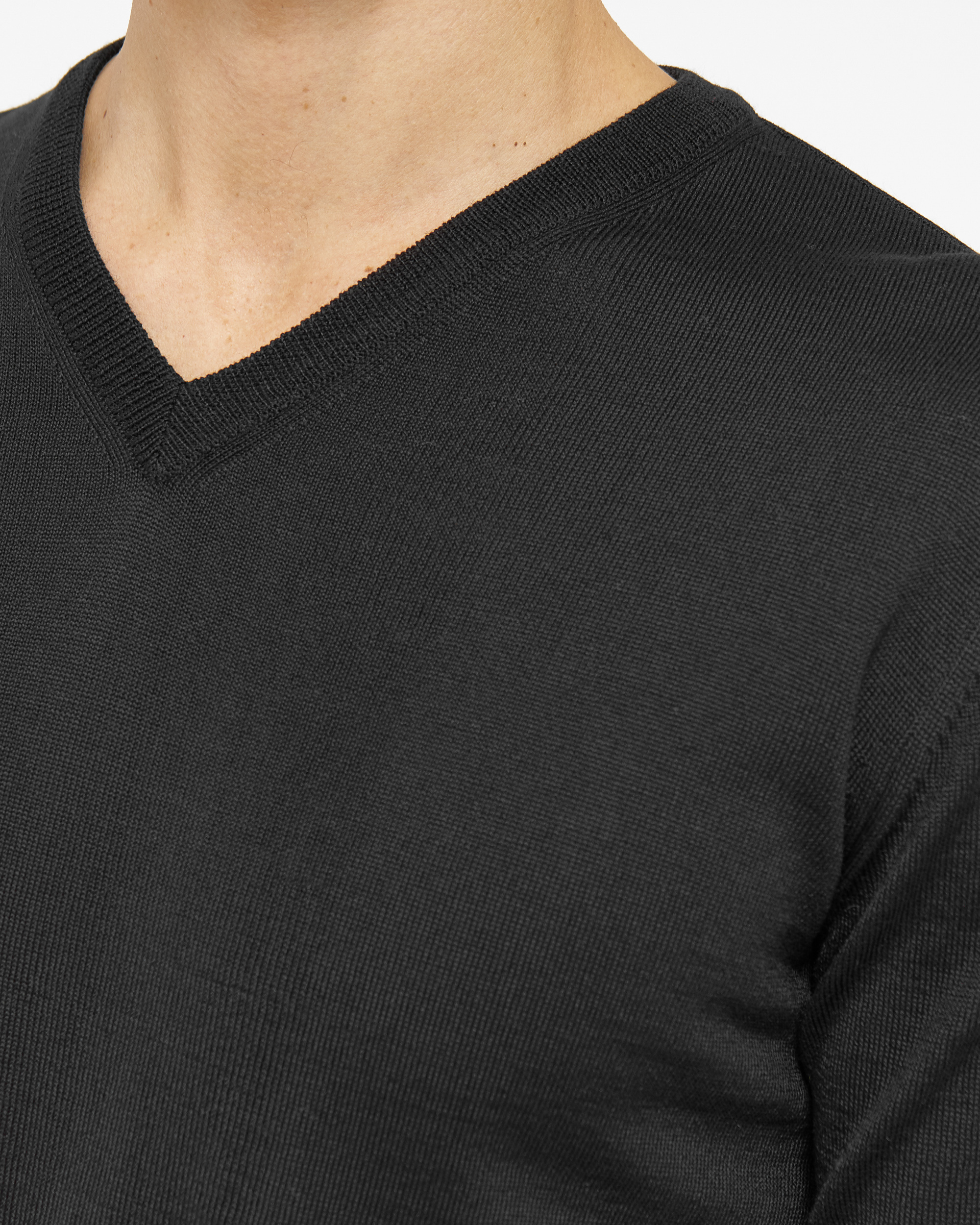 Copenhagen fitted pullover med v-neck