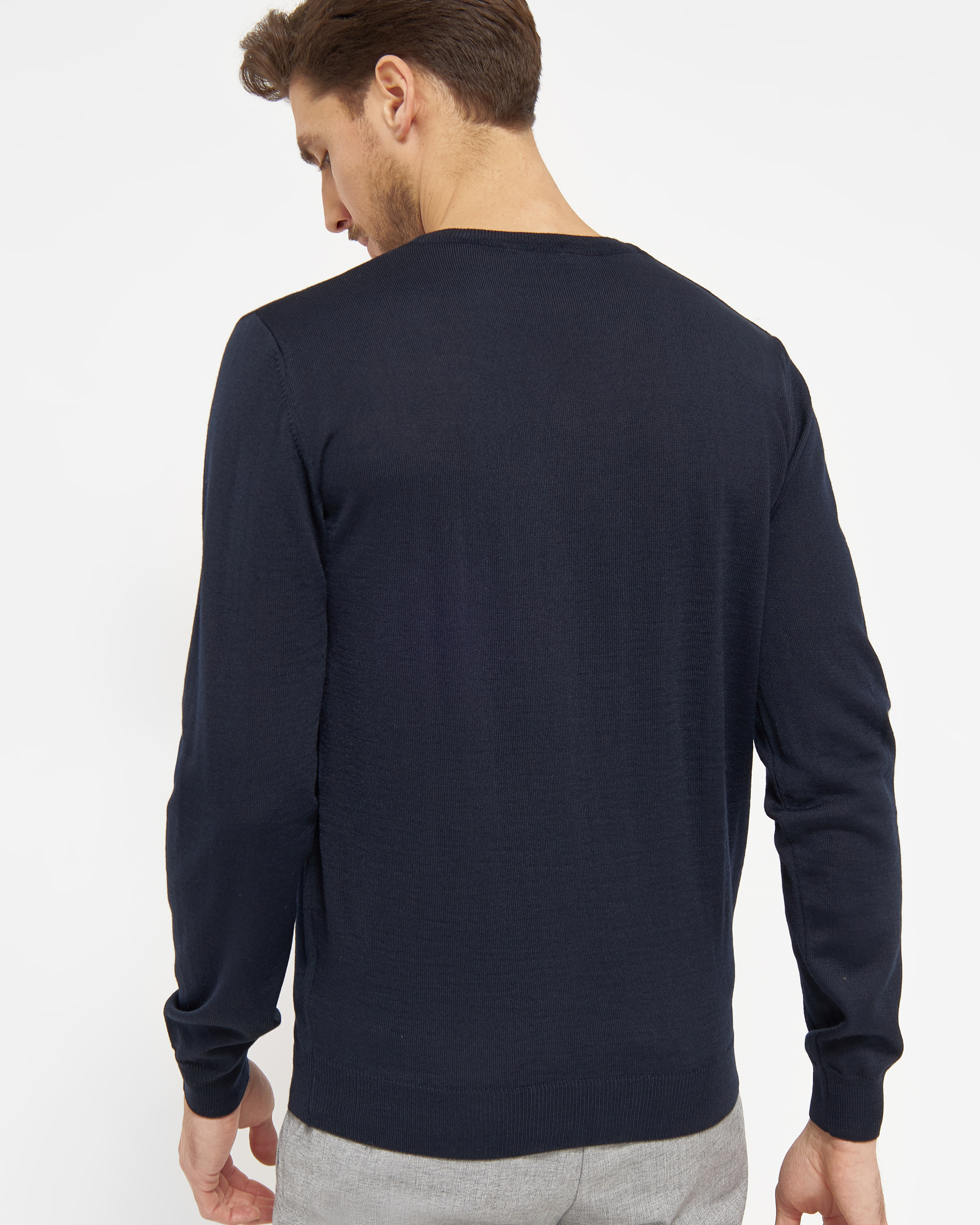 Stockholm pullover med v-neck