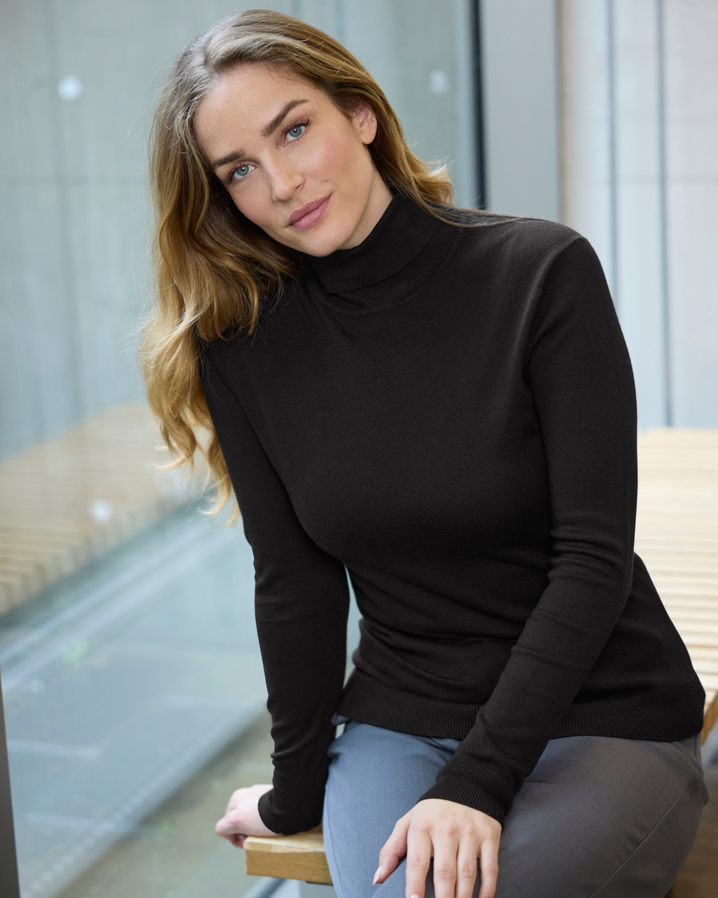 Paris pullover med rullekrave