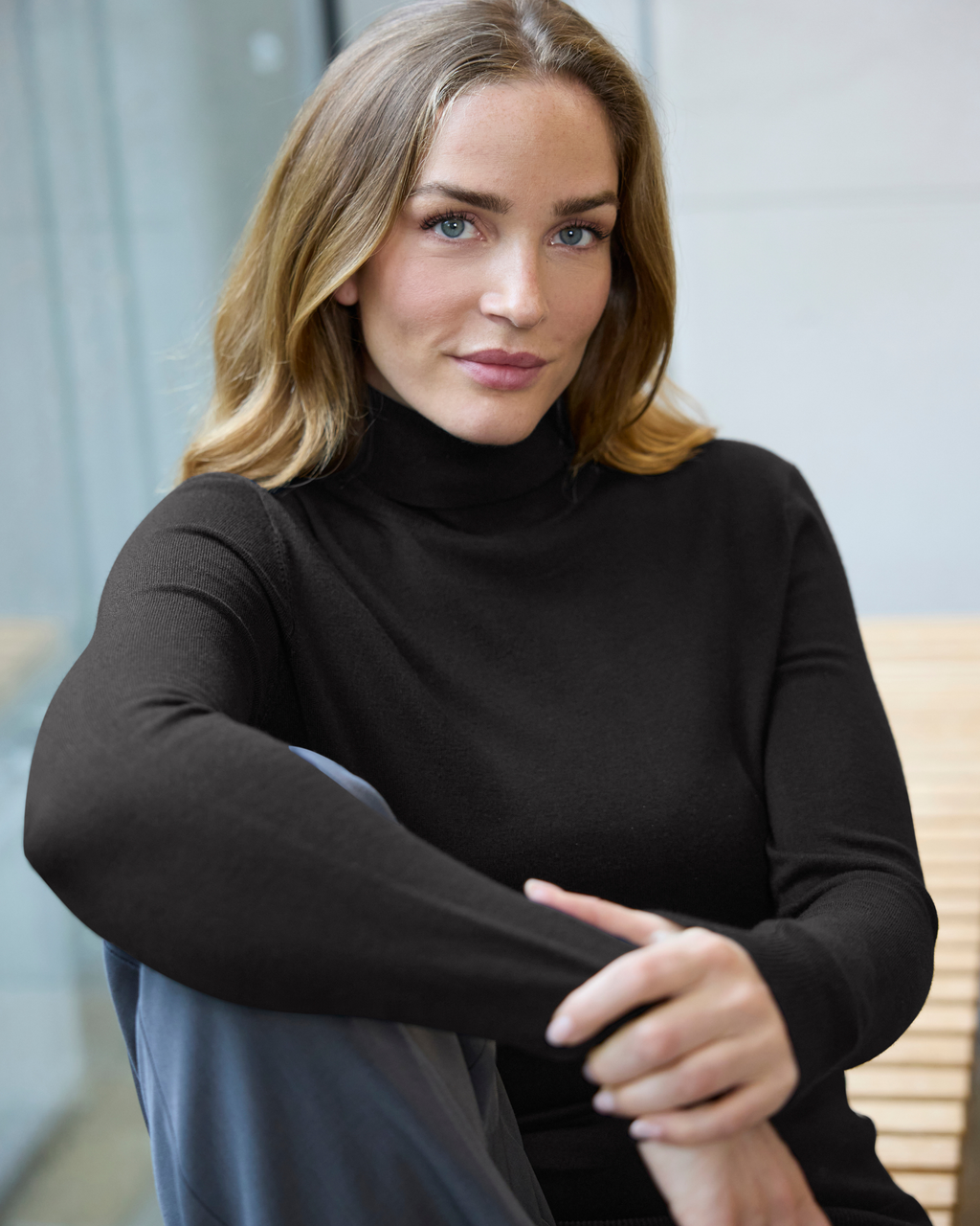 Paris pullover med rullekrave