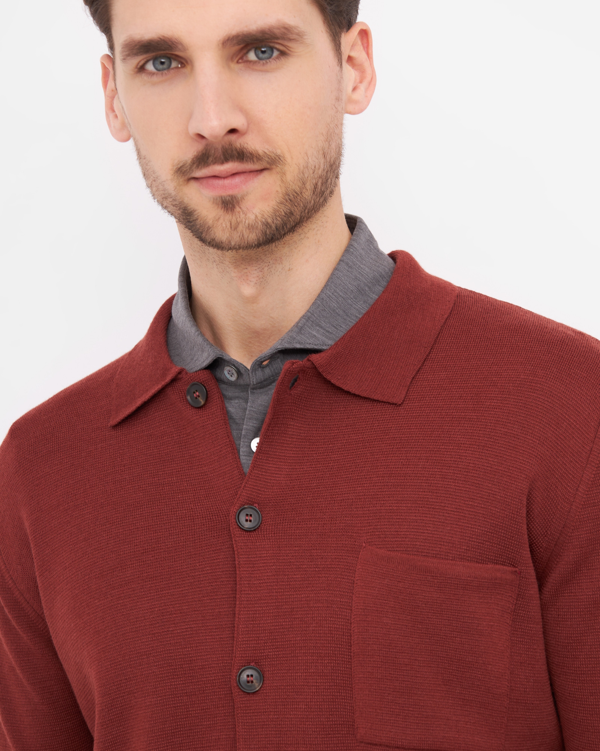 Manchester cardigan med knapper og skjortekrave