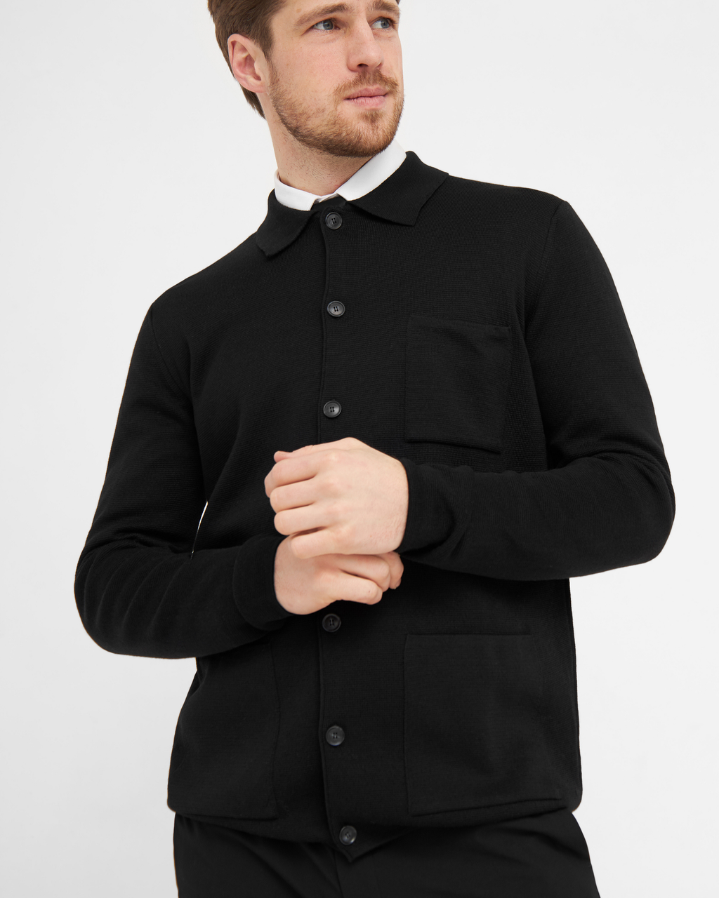 Manchester cardigan med knapper og skjortekrave