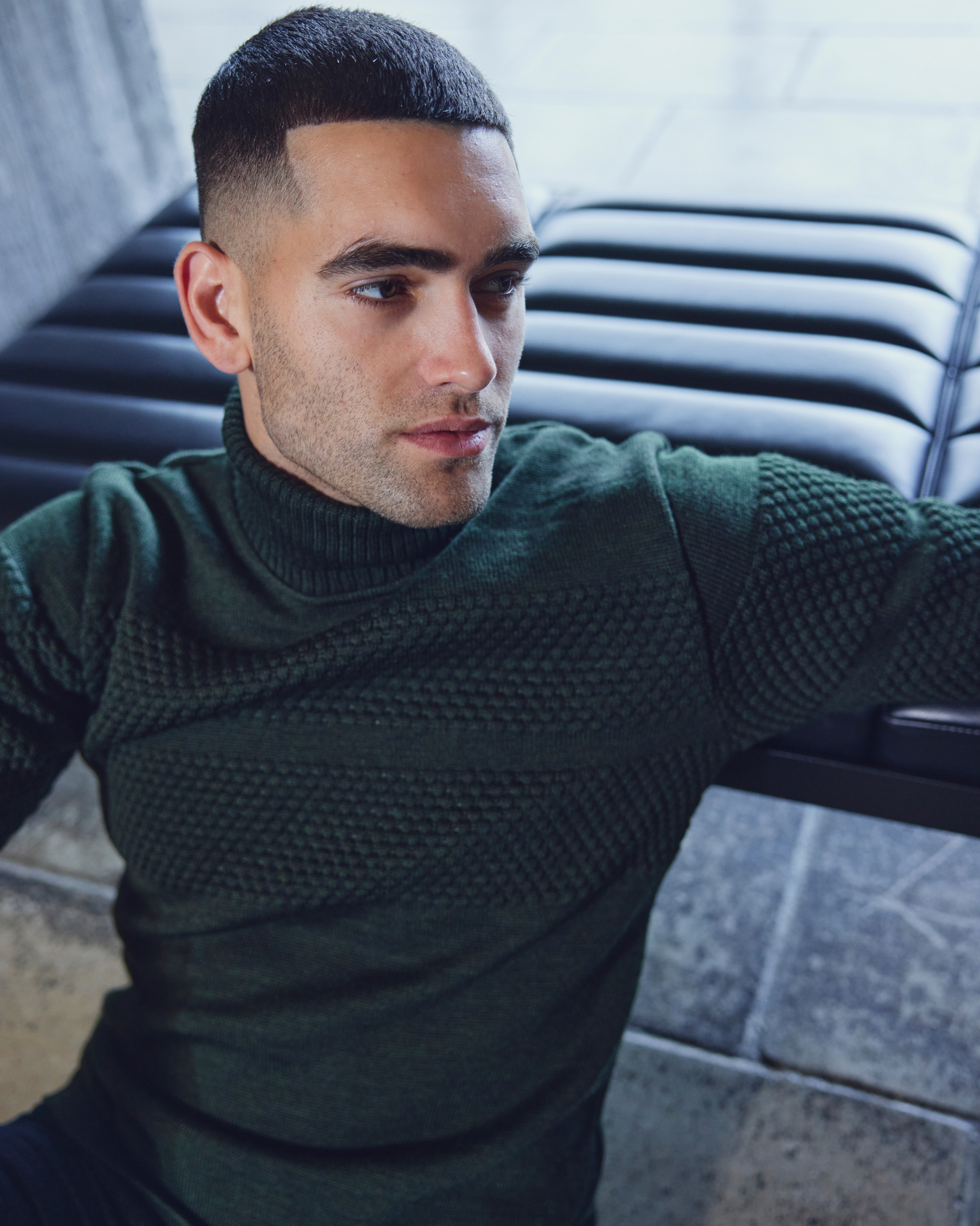 Saltum pullover med rullekrave