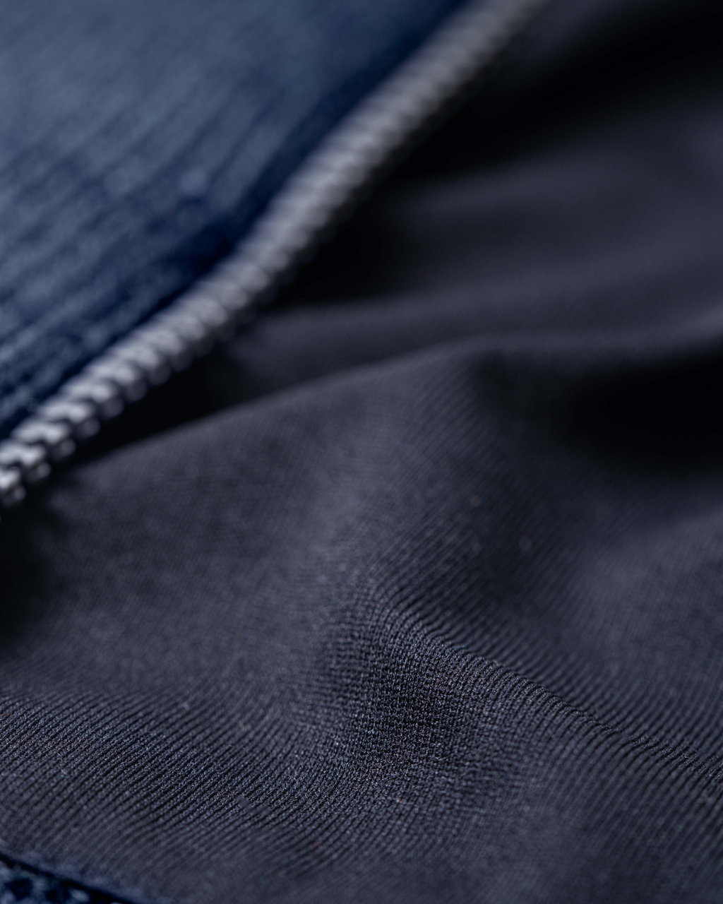 Saltum cardigan med lynlås og windbreaker lining