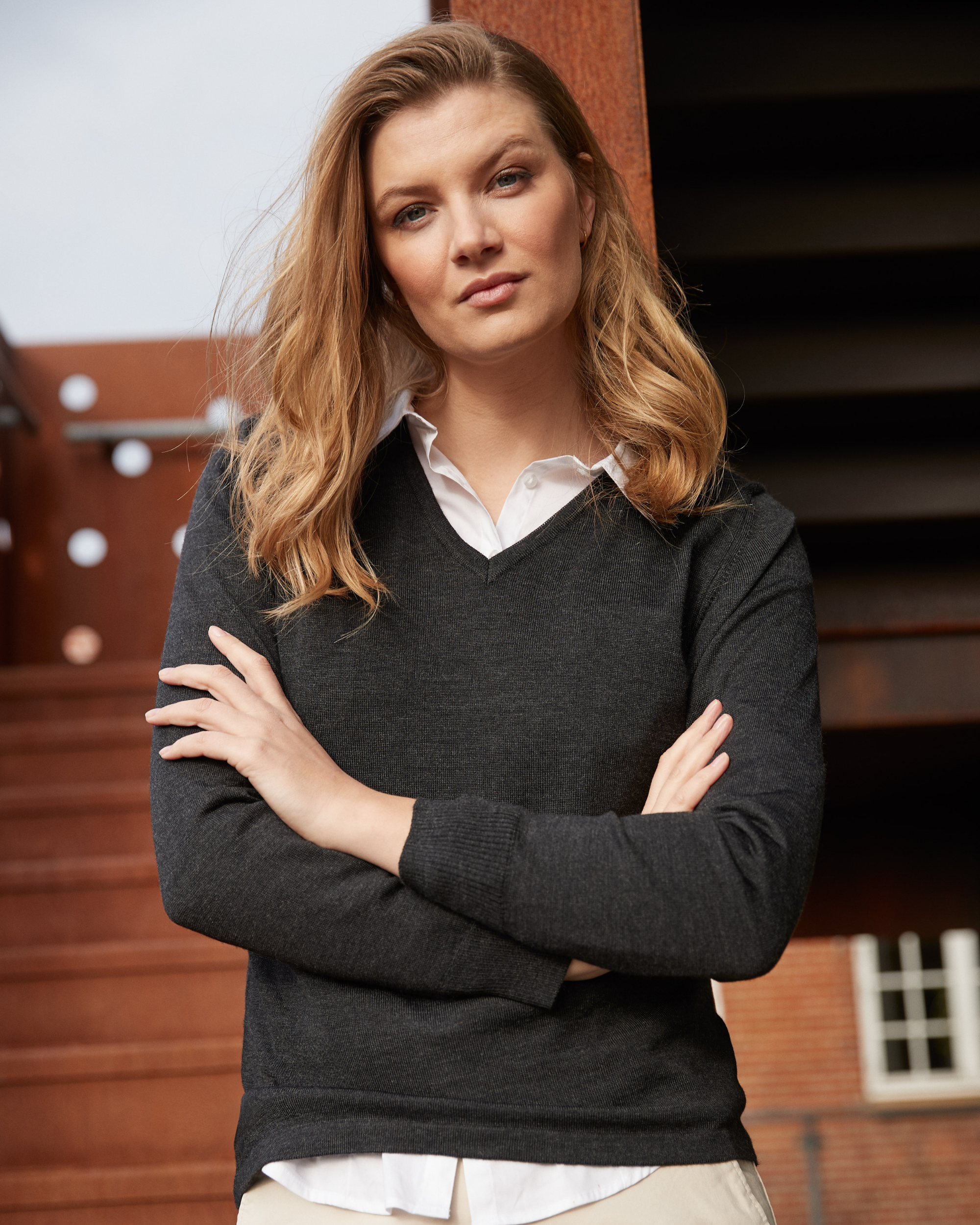 Milan pullover med v-neck