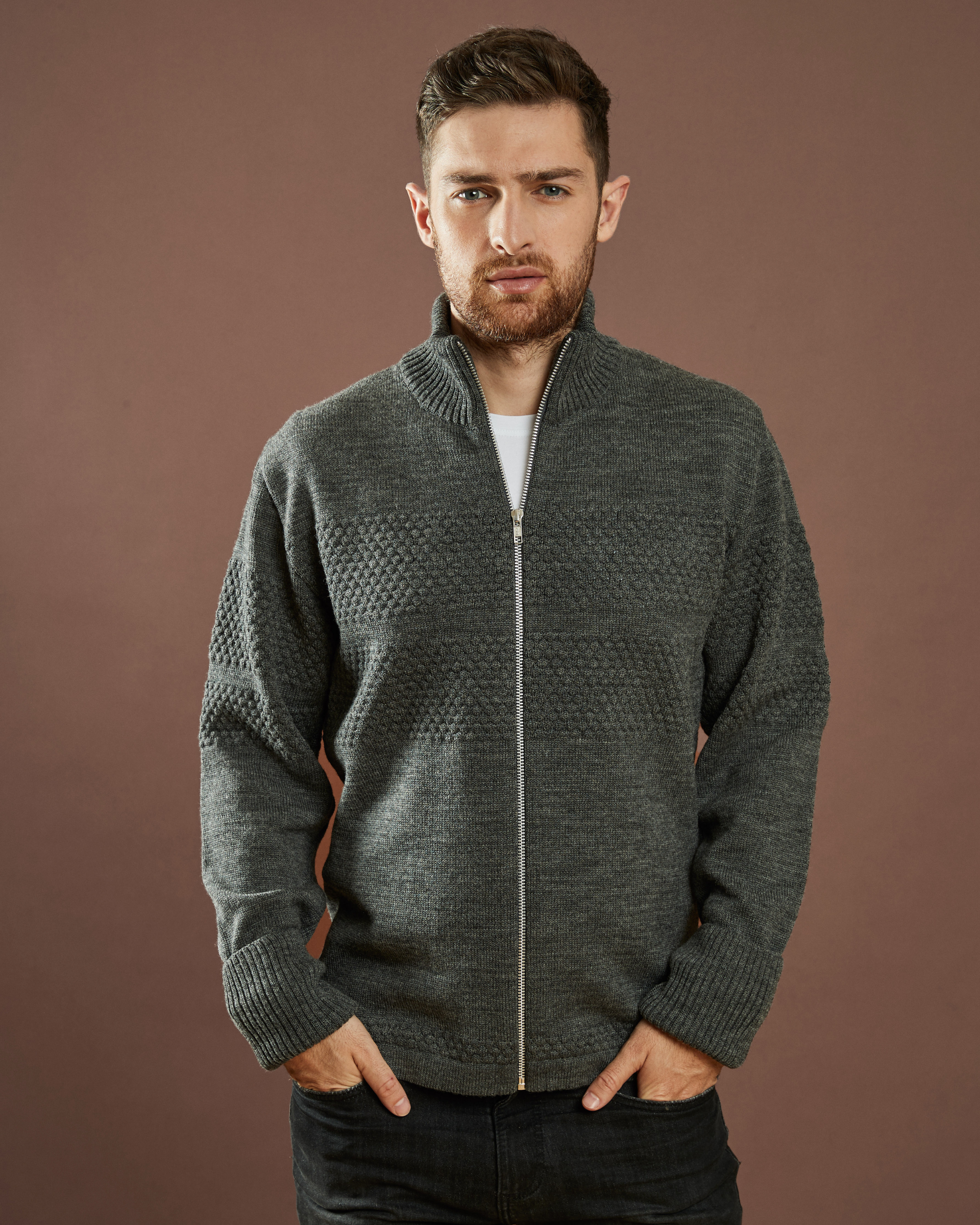 Saltum cardigan med metallynlås